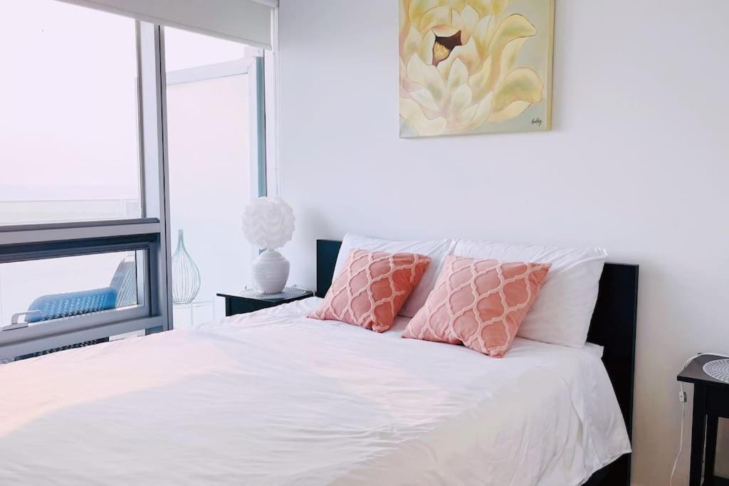 New Superior Lakeview Luxury 3-Bedroom Suite On 48 Floor トロント エクステリア 写真