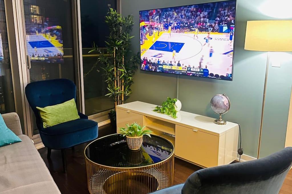 New Superior Lakeview Luxury 3-Bedroom Suite On 48 Floor トロント エクステリア 写真