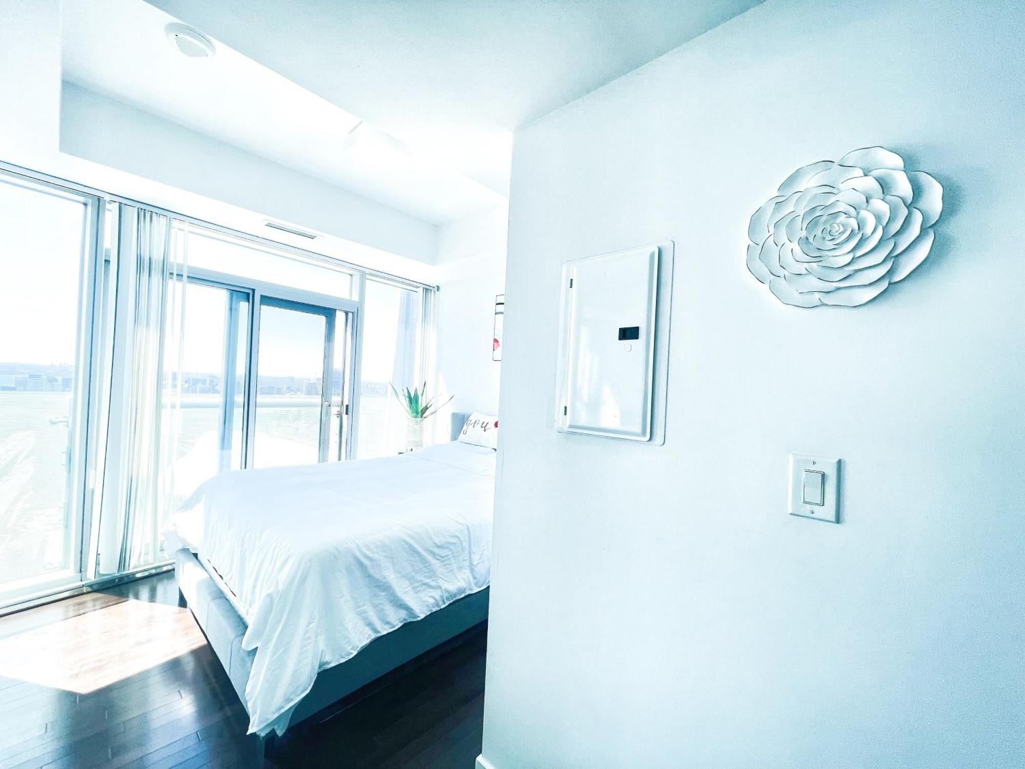 New Superior Lakeview Luxury 3-Bedroom Suite On 48 Floor トロント エクステリア 写真